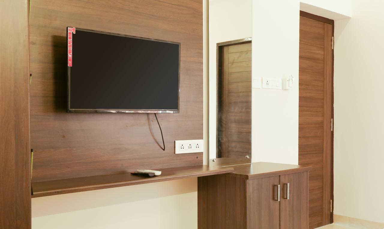 Treebo Hi Line Apartments Kalapatti Coimbatore Exterior photo